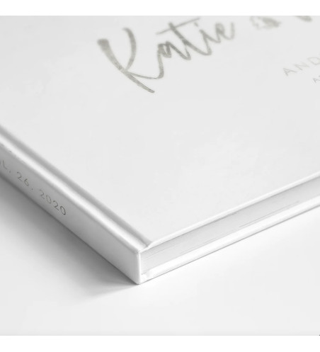 Livre d'or mariage avec reliure rebournée personnalisée